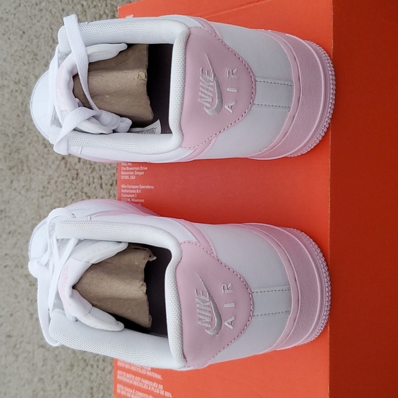 Very Rare New Air Force Ones - Picture 6 of 8